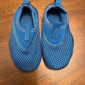 Wonder Nation Kids Aqua Mesh Water Shoes